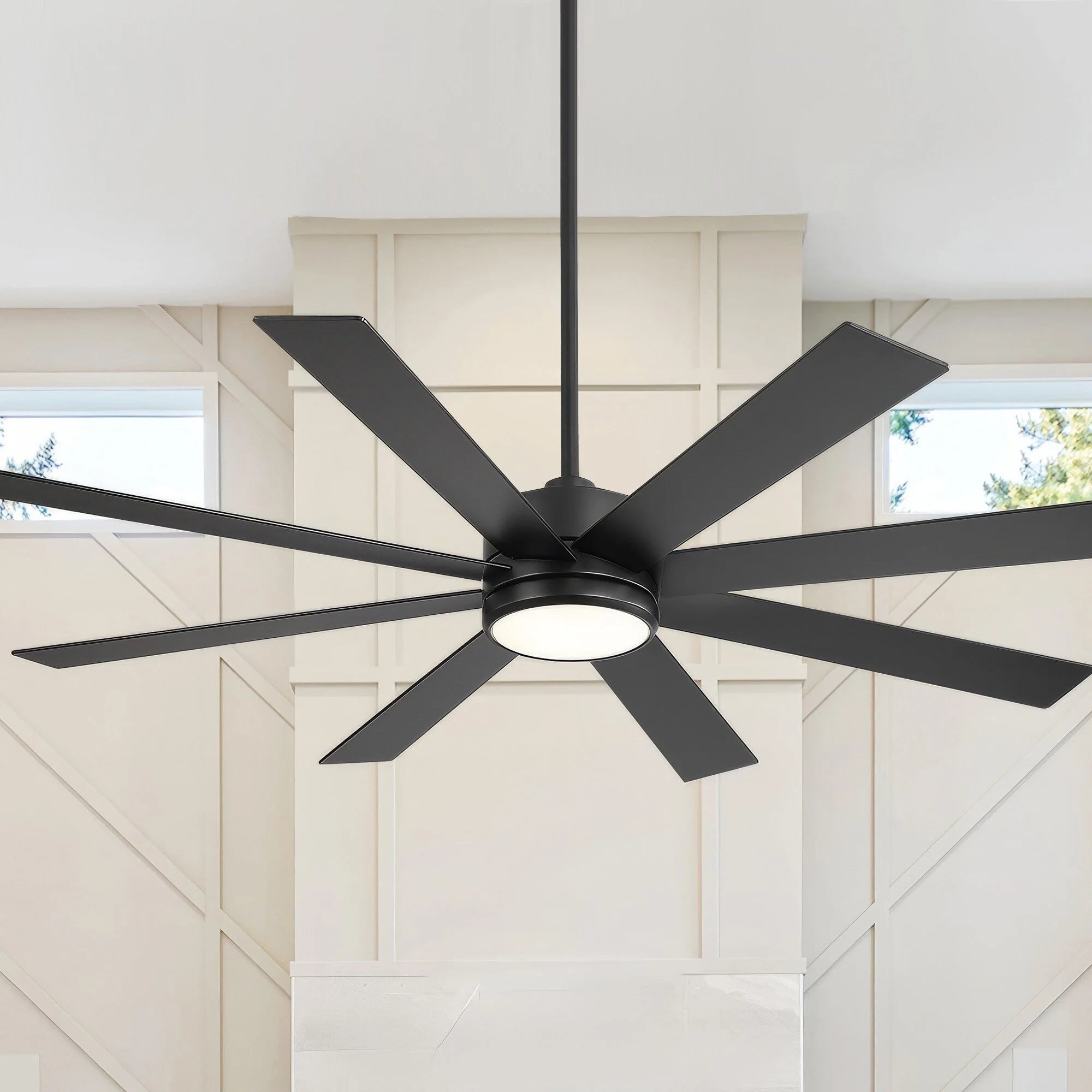 Ventilateur de plafond de 65 pouces à 8 pales noires avec lumière LED et télécommande
