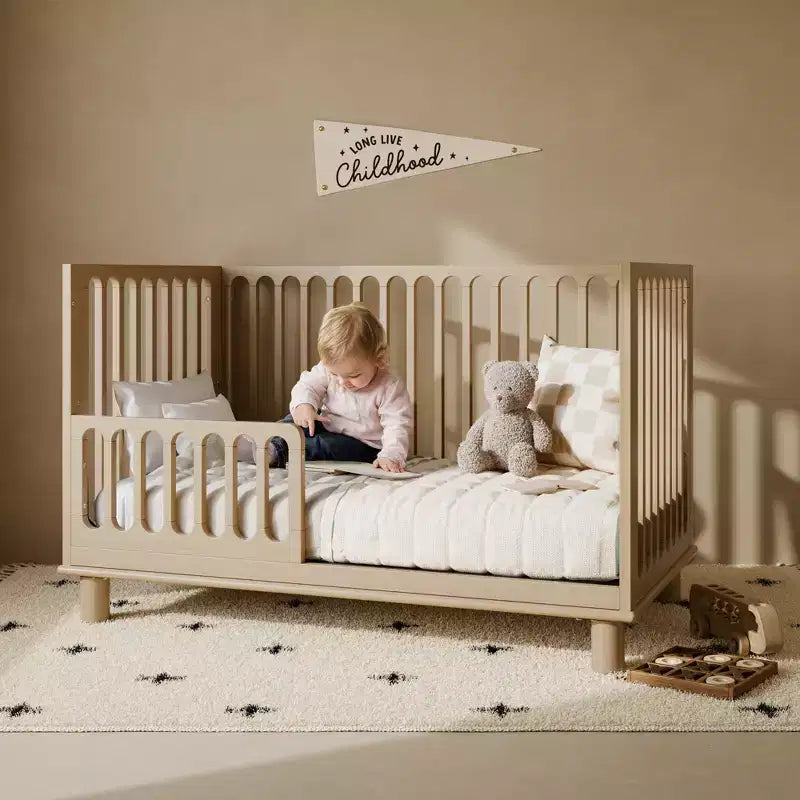 Lit de bébé convertible 3-en-1 de luxe Storkcraft Sicily avec barrière de sécurité pour tout-petit