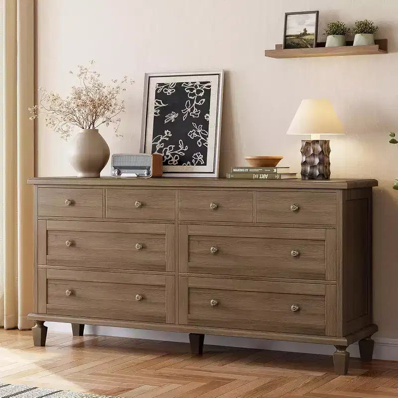 Commode à 8 tiroirs pour chambre à coucher, meuble TV vintage de 59 po avec poignées sculptées et pieds fuselés, commode en bois avec grande capacité de rangement