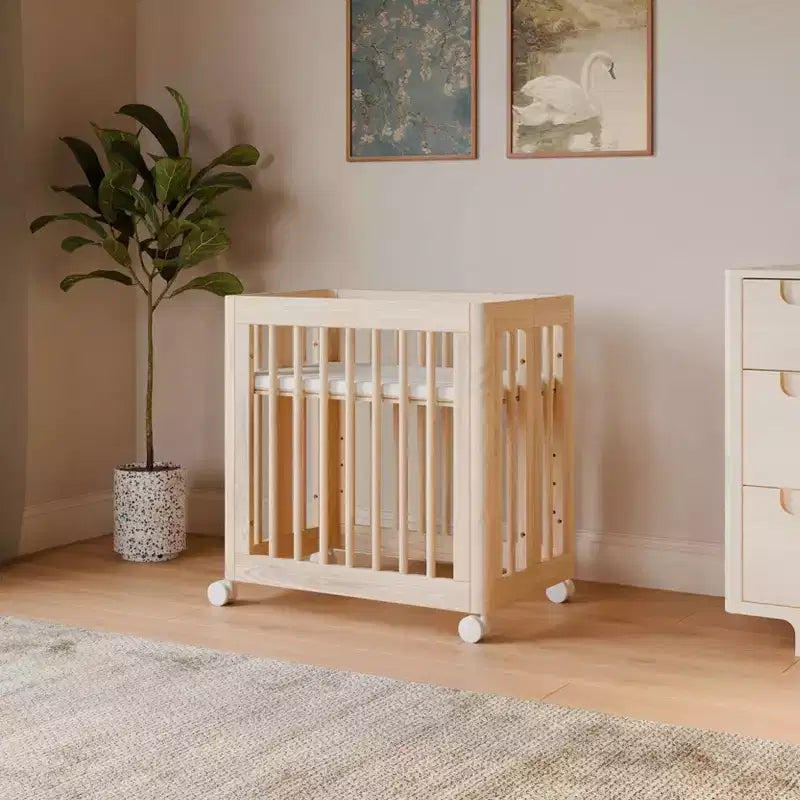 Lit de bébé convertible 8-en-1 Yuzu de Babyletto avec kits de conversion toutes étapes