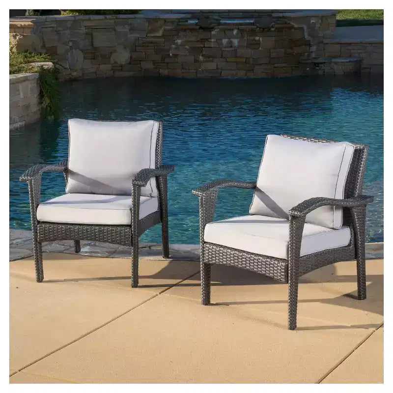 Lot de 2 fauteuils de club d'extérieur en osier Honolulu avec coussin - Christopher Knight Home