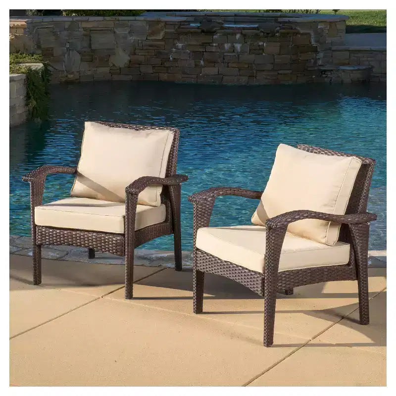 Lot de 2 fauteuils de club d'extérieur en osier Honolulu avec coussin - Christopher Knight Home