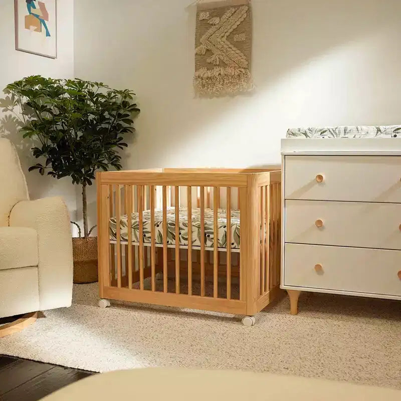 Lit de bébé convertible 8-en-1 Yuzu de Babyletto avec kits de conversion toutes étapes