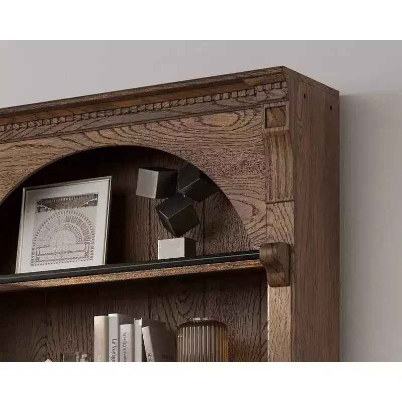 94 Bibliothèque murale haute traditionnelle, collection Stratton Marron - Martin Furniture
