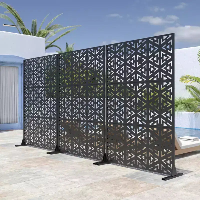 Écran en acier galvanisé noir à motif triangulaire en V | 183H x 120L x 4P cm