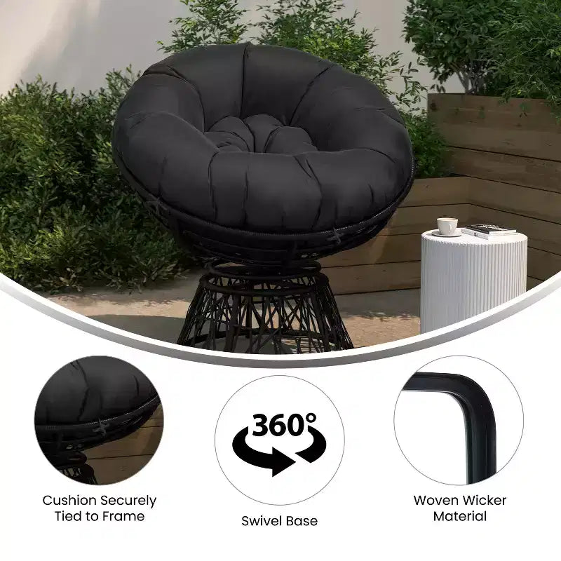 Fauteuil de patio pivotant en osier tressé de style Papasan Merrick Lane avec coussin amovible toutes saisons