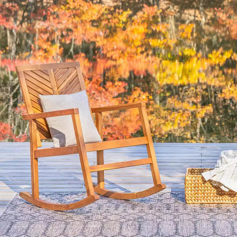 JONATHAN Y Chaise à Bascule d'Extérieur Moderne Chevron-Back en Bois d'Acacia 300 lbs