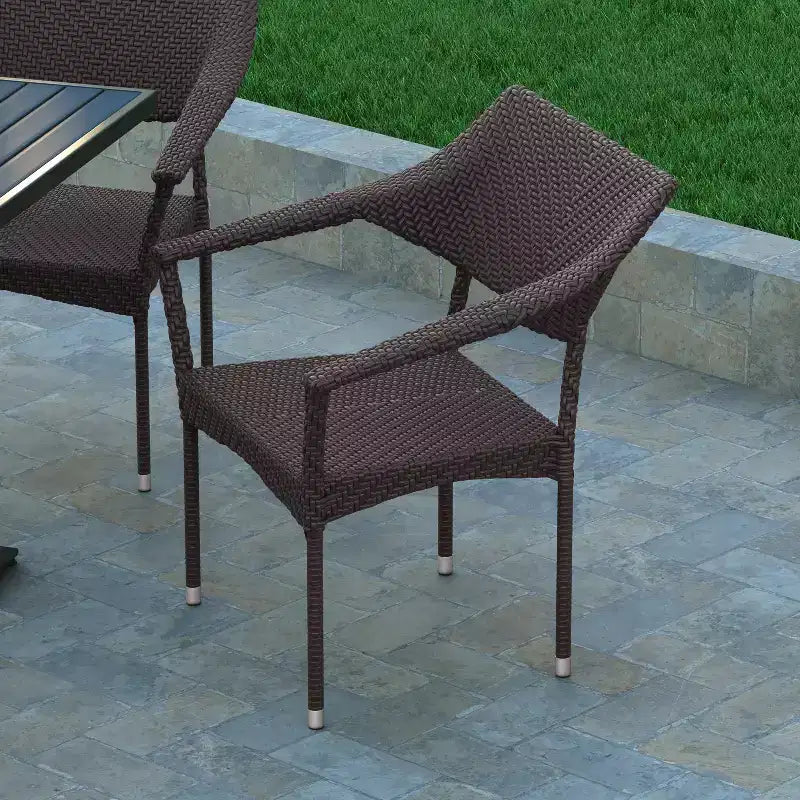 Chaises de salle à manger de patio modernes Emma et Oliver toutes saisons avec rotin PE résistant à la décoloration et aux intempéries et cadre en acier renforcé