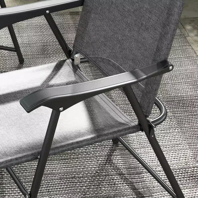 Chaises pliantes Outsunny, lot de 4 chaises de sport pour adultes, chaises de camping avec accoudoirs, siège en tissu maillé respirant pour pelouse
