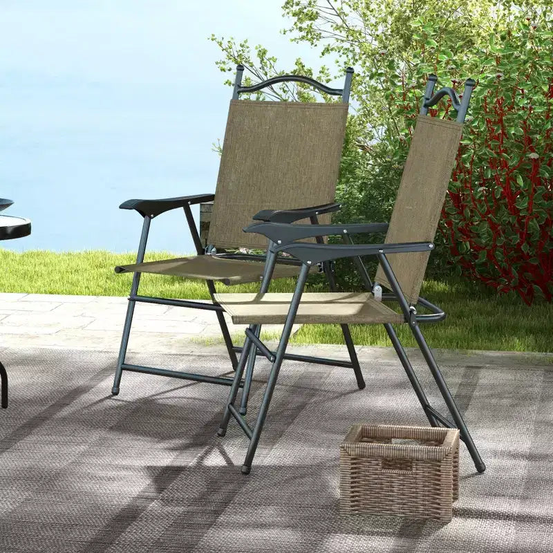 Chaises pliantes Outsunny, lot de 4 chaises de sport pour adultes, chaises de camping avec accoudoirs, siège en tissu maillé respirant pour pelouse