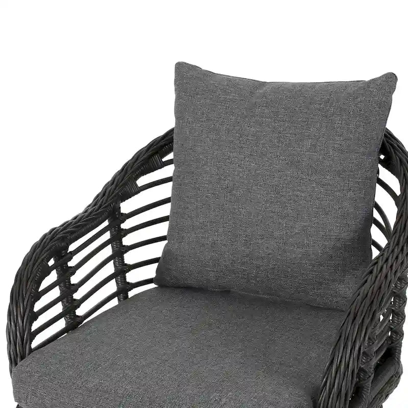 Salon de jardin moderne bohème en osier avec table d'appoint Chadbourne par Christopher Knight Home
