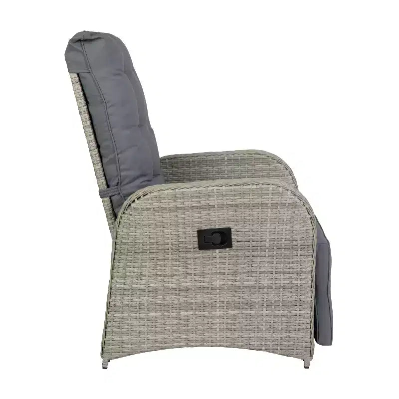 Merrick Lane Lot de 2 chaises longues de patio modernes en osier et rotin, intérieures/extérieures, avec tables d'appoint et dossiers réglables