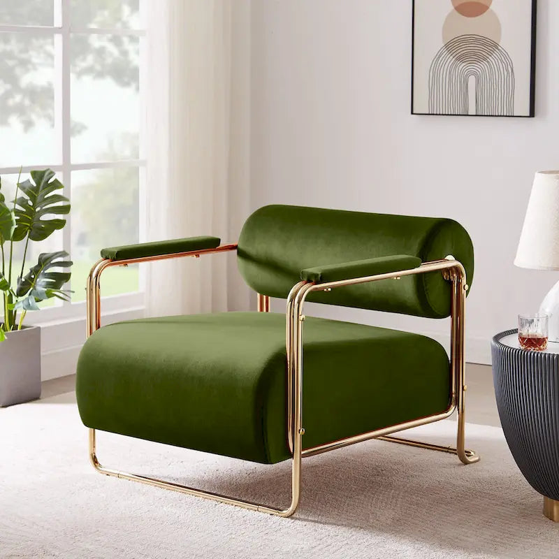 Fauteuil VANOMi 31 large en velours futuriste avec structure dorée brillante et dossier cylindrique