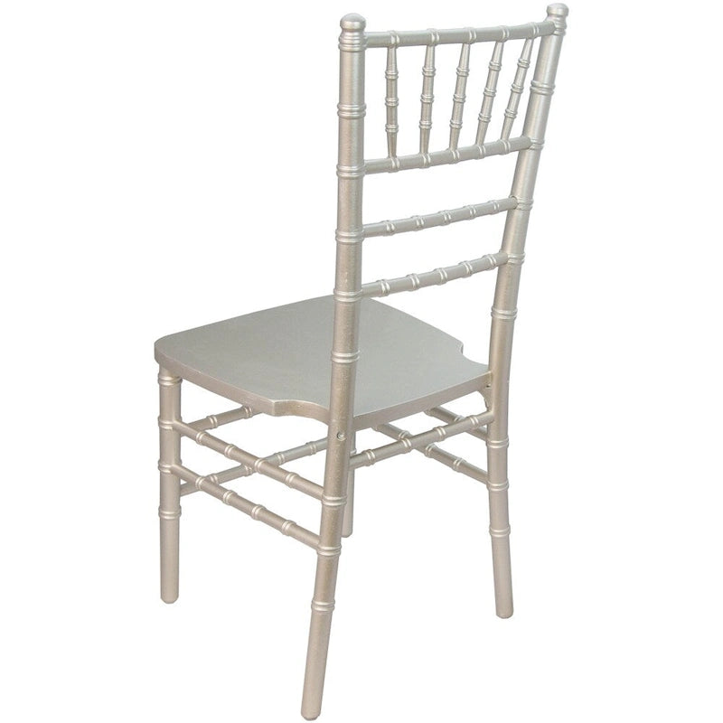 Chaise Chiavari en bois – 18P x 15,75L x 36H