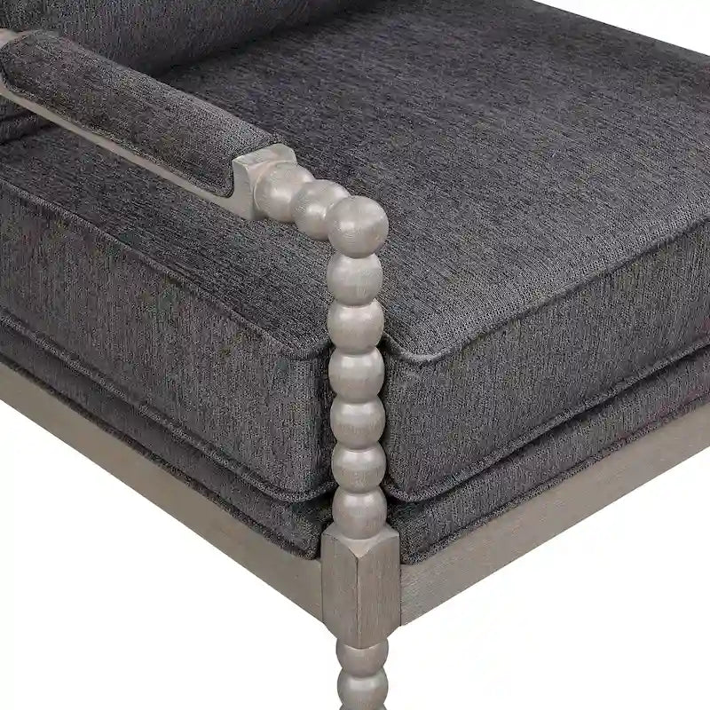 La chaise Annie Curated Nomad