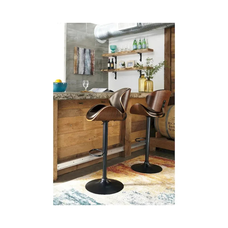 Tabouret de bar moderne et réglable Harley Signature Design by Ashley, marron et noir