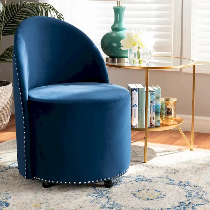 Fauteuil d'appoint roulant en velours Bethel Glam and Luxe