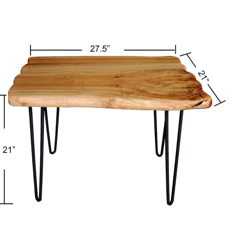 Table basse en bois de cèdre à bord brut