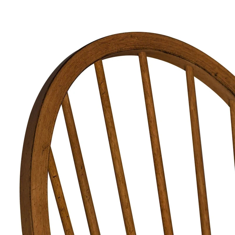 Le fauteuil à dossier Windsor The Gray Barn Hearthstone Ridge Tobacco