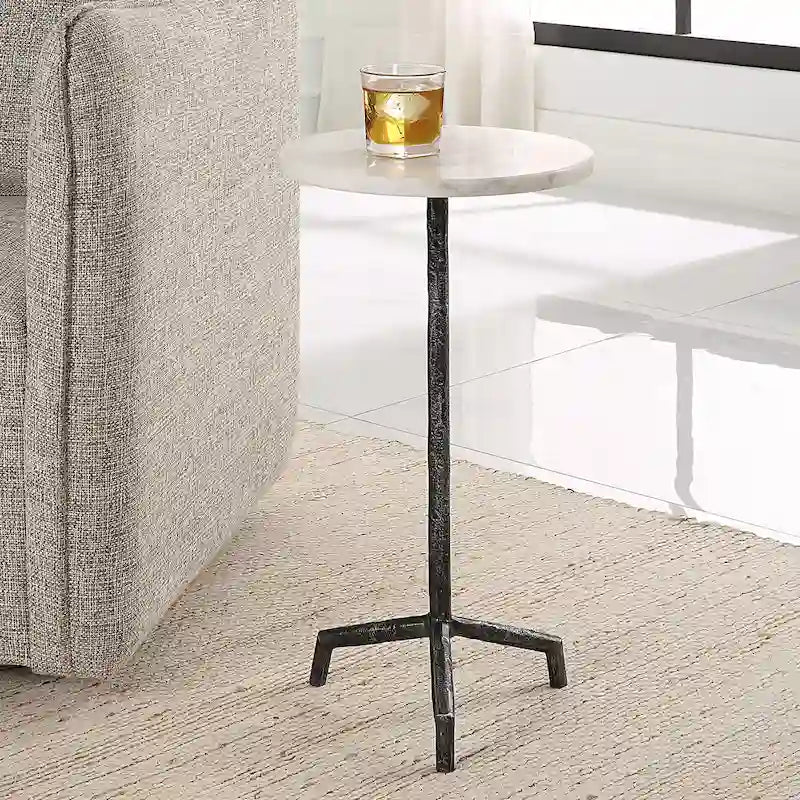Guéridon Uttermost Puritan en Marbre Blanc - 12 L X 23.5 H X 12 P (po)