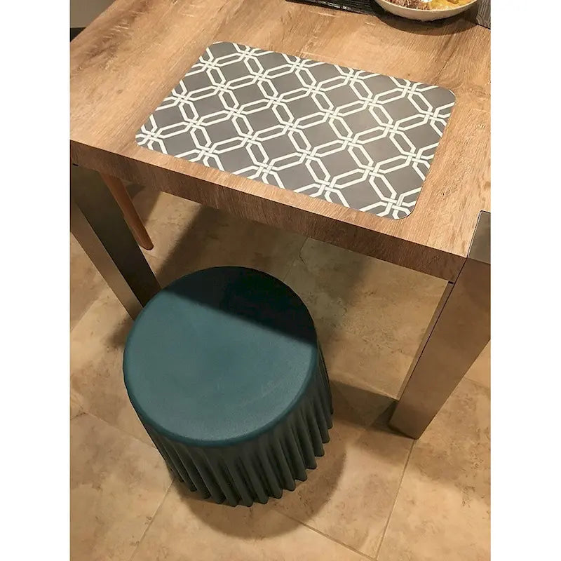 Chaises de salle à manger modernes empilables, table d'appoint pour petit gâteau, pour salon, salle de repos, coiffeuse, chambre à coucher, bureau sans dossier