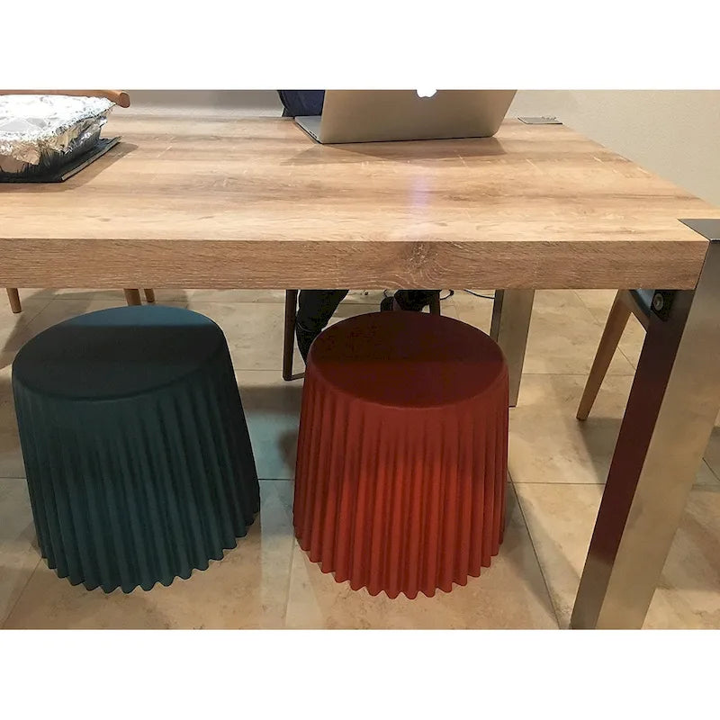 Chaises de salle à manger modernes empilables, table d'appoint pour petit gâteau, pour salon, salle de repos, coiffeuse, chambre à coucher, bureau sans dossier
