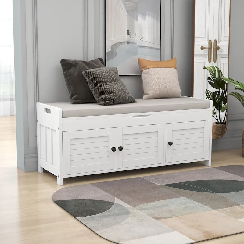 Banc de rangement avec 3 portes persiennes, banc à chaussures avec coussin amovible et espace de rangement caché