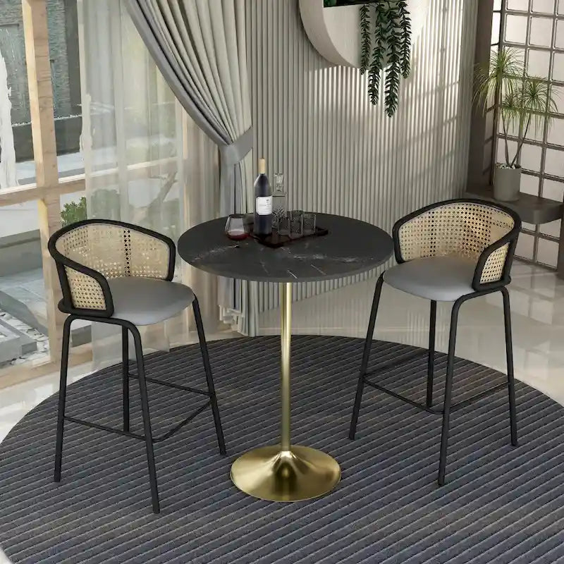 Table à manger ronde LeisureMod Verve 36 avec plateau en bois MDF et base dorée brossée pour cuisine et salle à manger