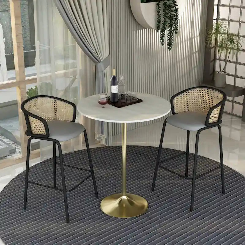 Table à manger ronde LeisureMod Verve 36 avec plateau en bois MDF et base dorée brossée pour cuisine et salle à manger