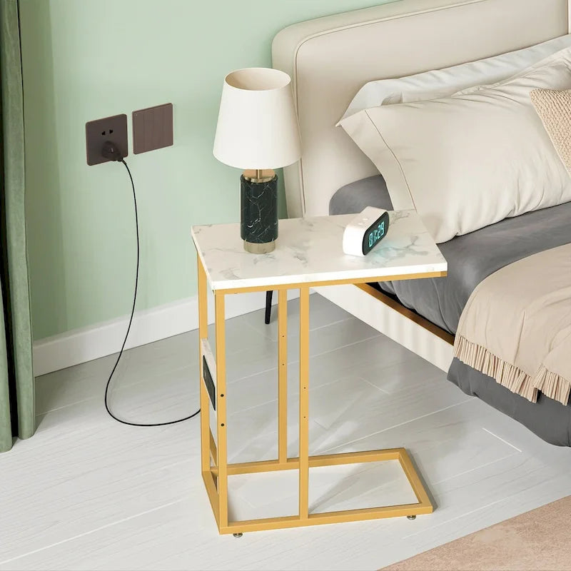 Table d'appoint en C, petite table de chevet avec ports USB et prises électriques pour petits espaces