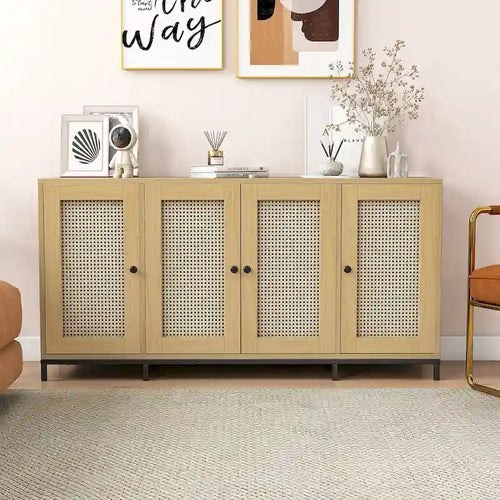 Buffet en bois de 150 cm de large à 4 portes avec étagères - 150 cm