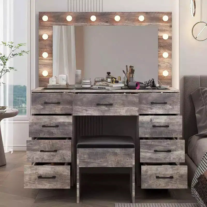 Ensemble de coiffeuse blanche