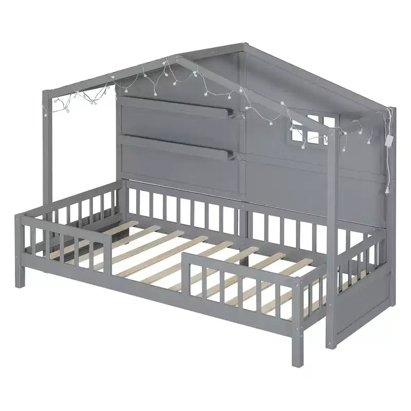 Lit cabane double avec étagères de rangement et barrières, cadre de lit Montessori en bois pour enfants avec fenêtre et bande lumineuse scintillante