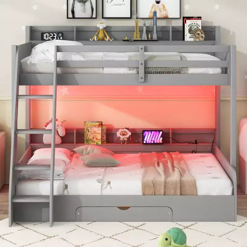 Lit superposé double sur toute la longueur avec rangement, lumières LED et station de charge, lit superposé en bois avec étagères latérales pour enfants et adolescents