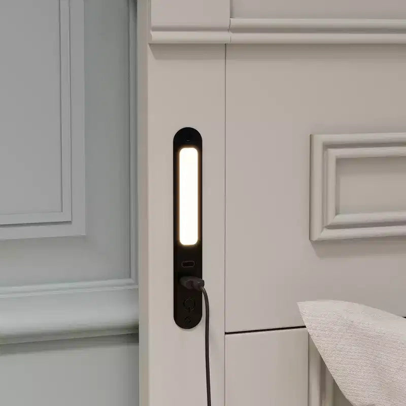 ModernLuxe Lit plateforme Queen/King Size avec tête de lit haute, cadre de lit rustique en bois avec 2 tiroirs, lumières LED et ports USB
