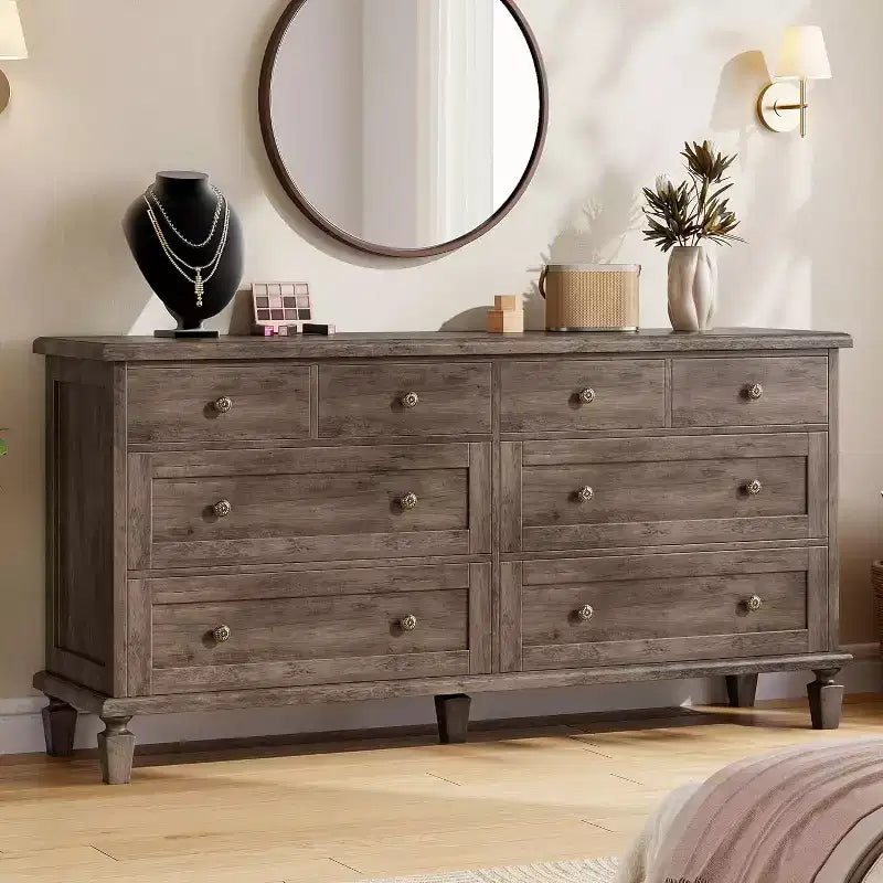 Commode à 8 tiroirs pour chambre à coucher, meuble TV vintage de 59 po avec poignées sculptées et pieds fuselés, commode en bois avec grande capacité de rangement