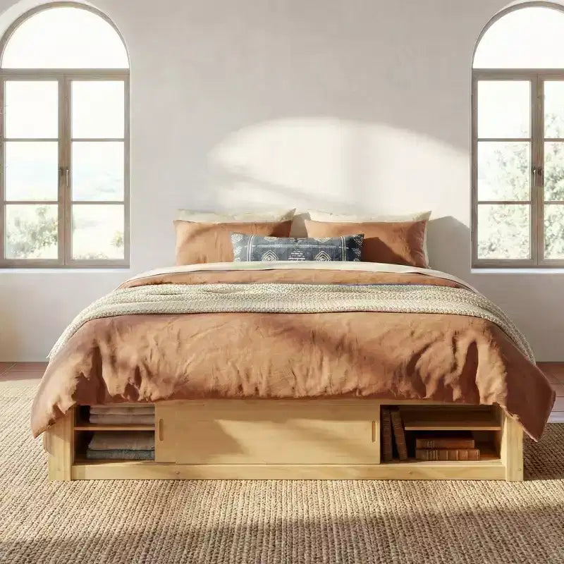 Cadre de lit plateforme Whisen Queen avec 4 tiroirs de rangement et rangement dans le pied de lit